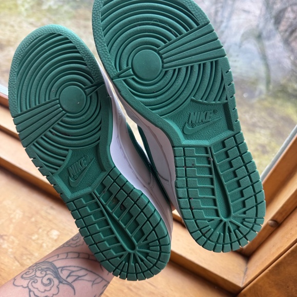 Nike Dunk Low White Green Noise (Women’s) - Picture 8 of 9